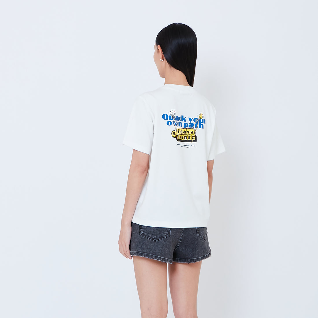 Women Graphic Top - SW2605112