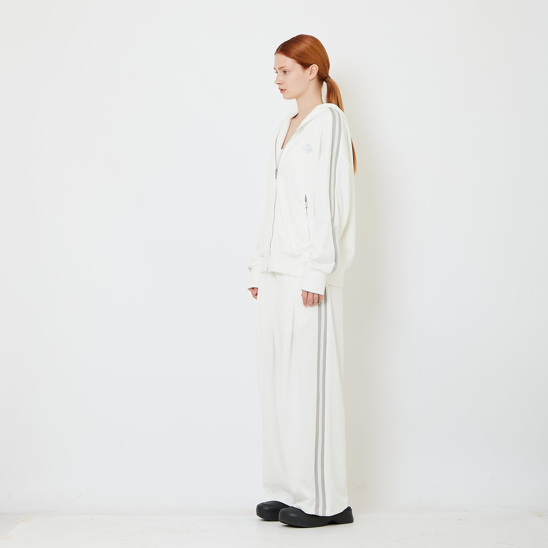 Genderless Pleated Track Pants - Off White - SW2606145A