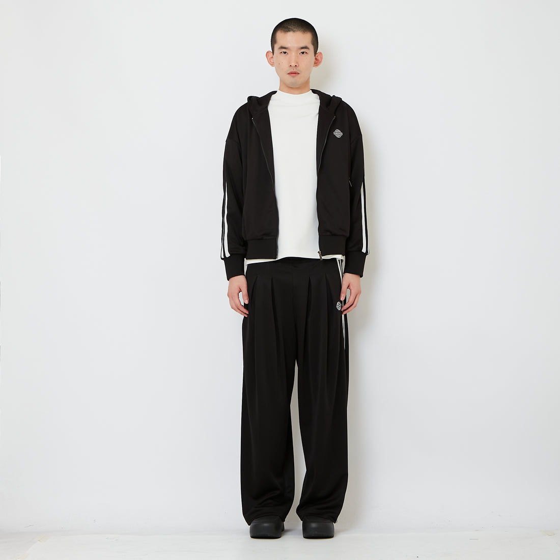 Genderless Pleated Track Pants - Black - SW2606145D