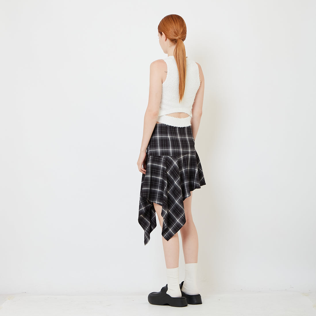 Women Checkered Asymmetrical Skirt - Black - SW2609247A