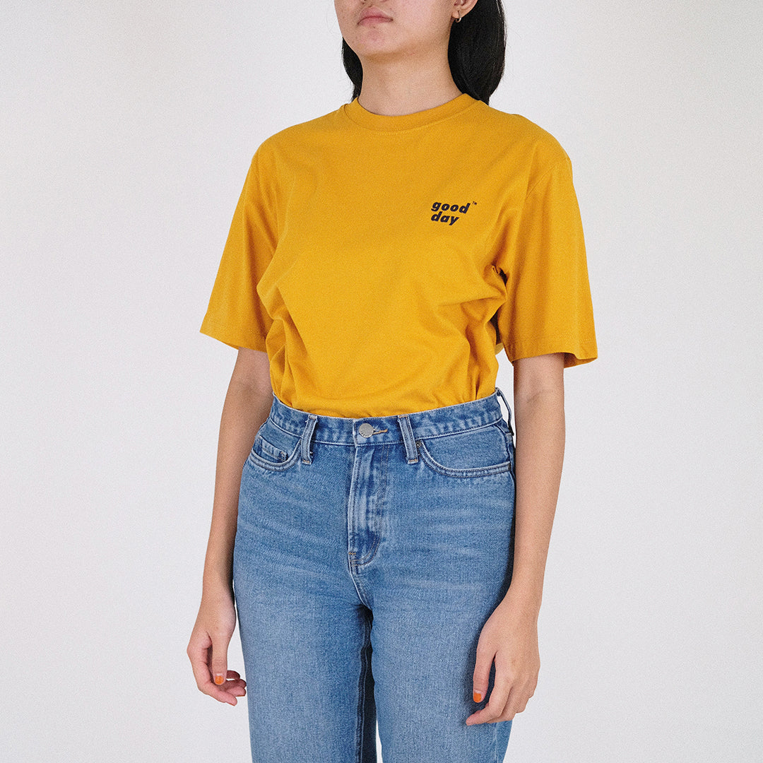Men Graphic Tee
 - Golden - SM2211131C