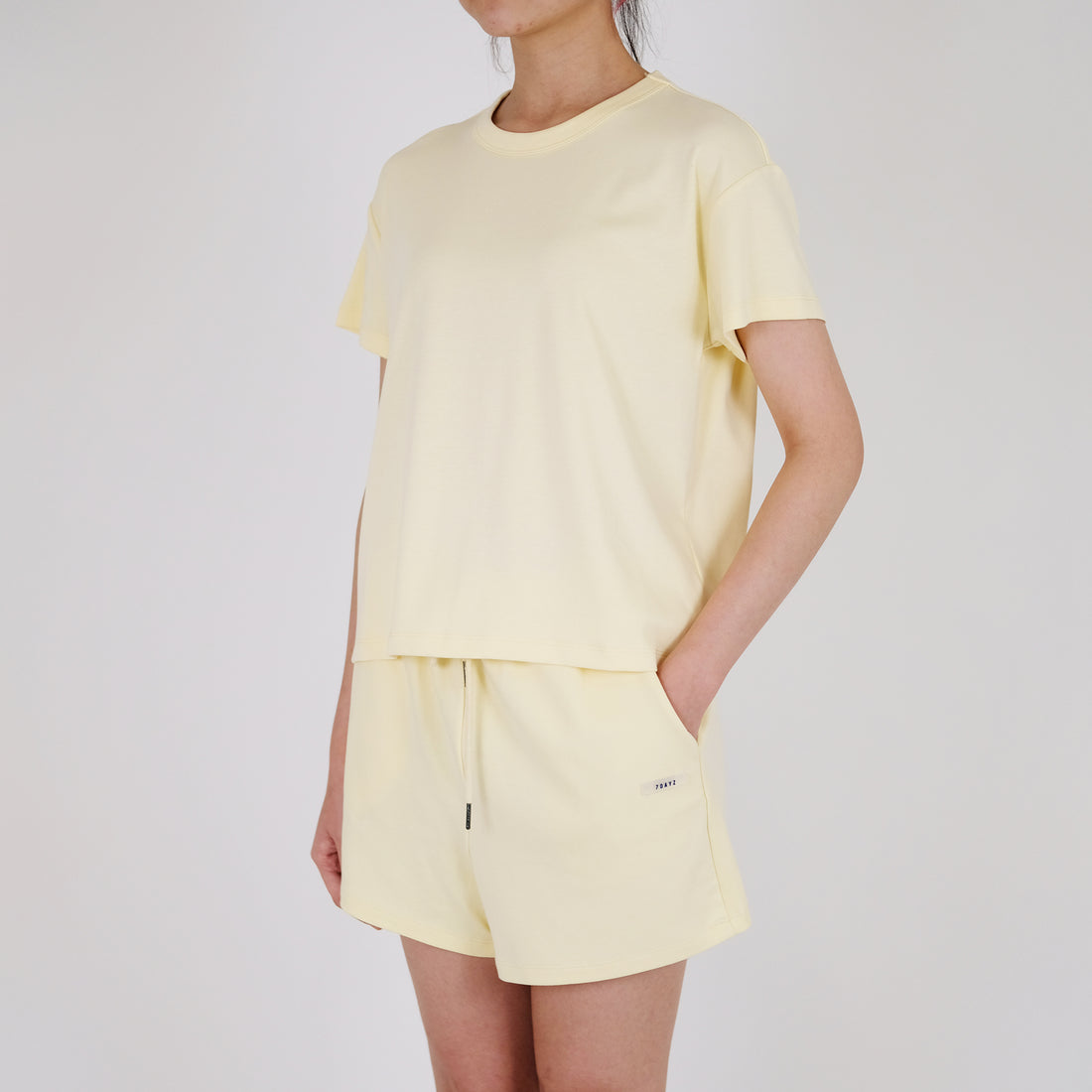 Women Essential Crew Neck Top - SW2211553