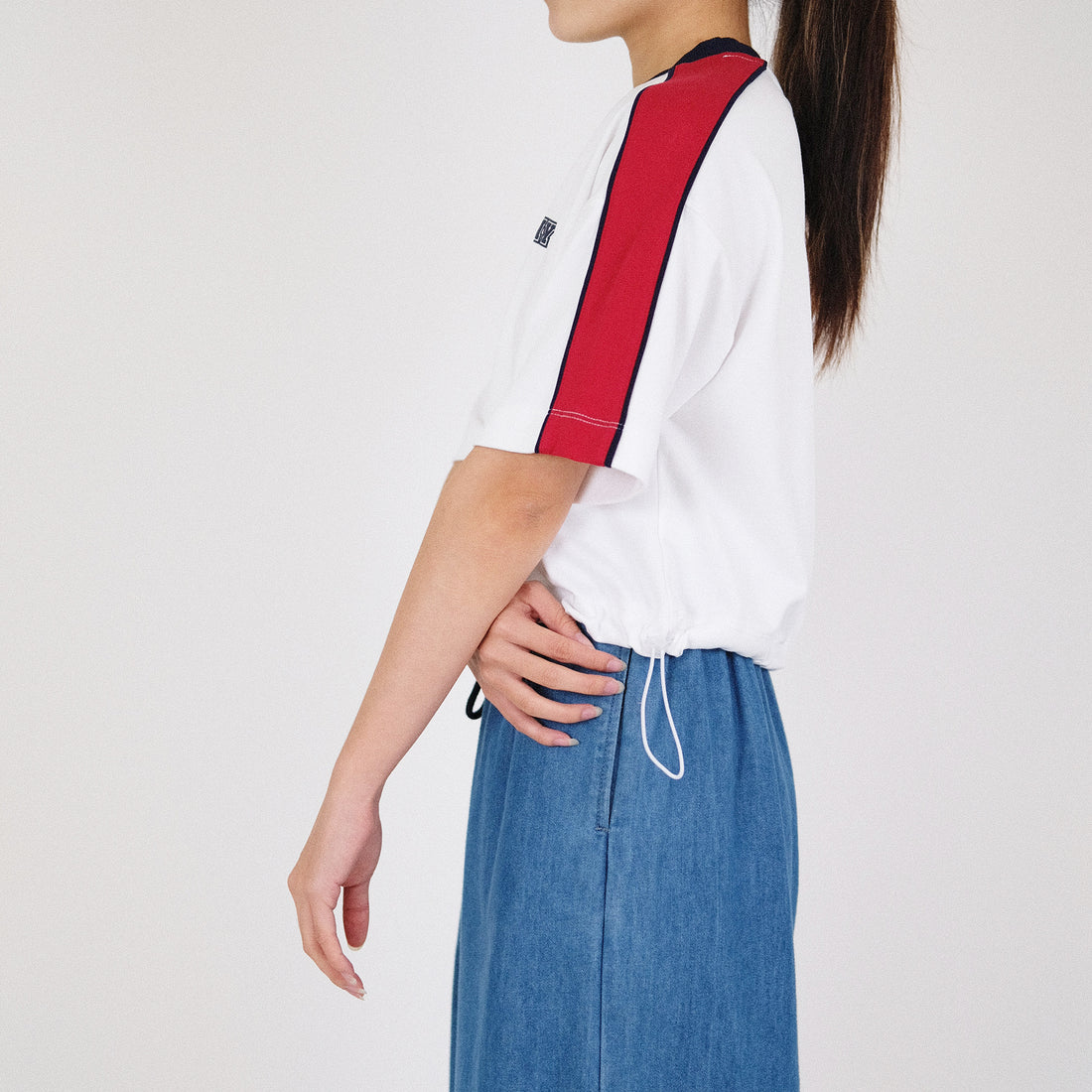Women Contrast Cropped Top - Off White - SW2210532A