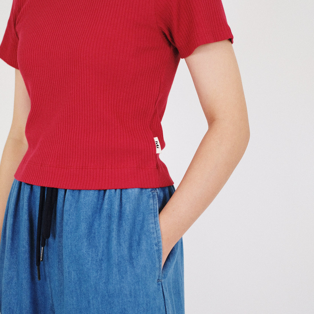 Women Cropped Rib Top - SW2210588