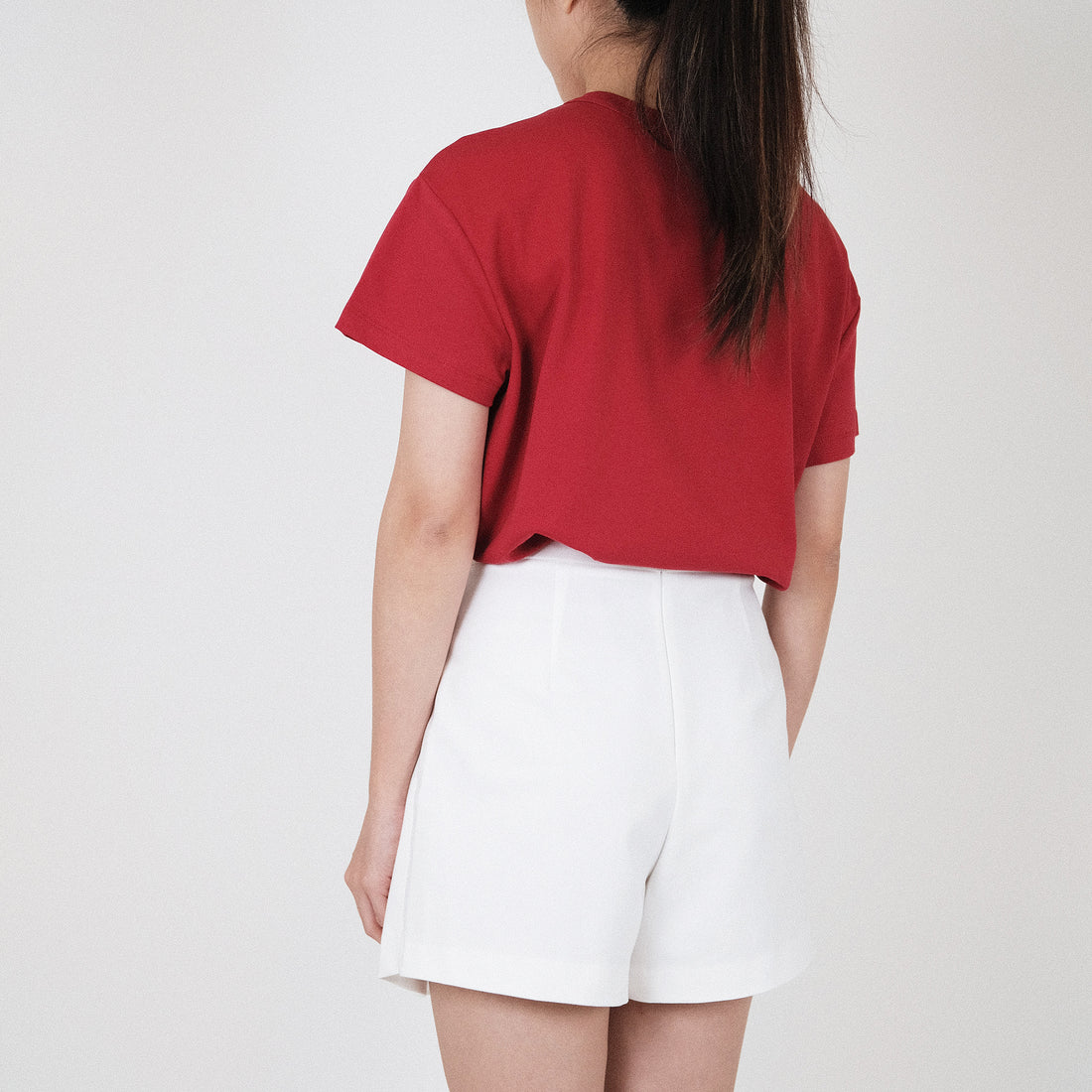 Women Essential Crew Neck Top - SW2211553