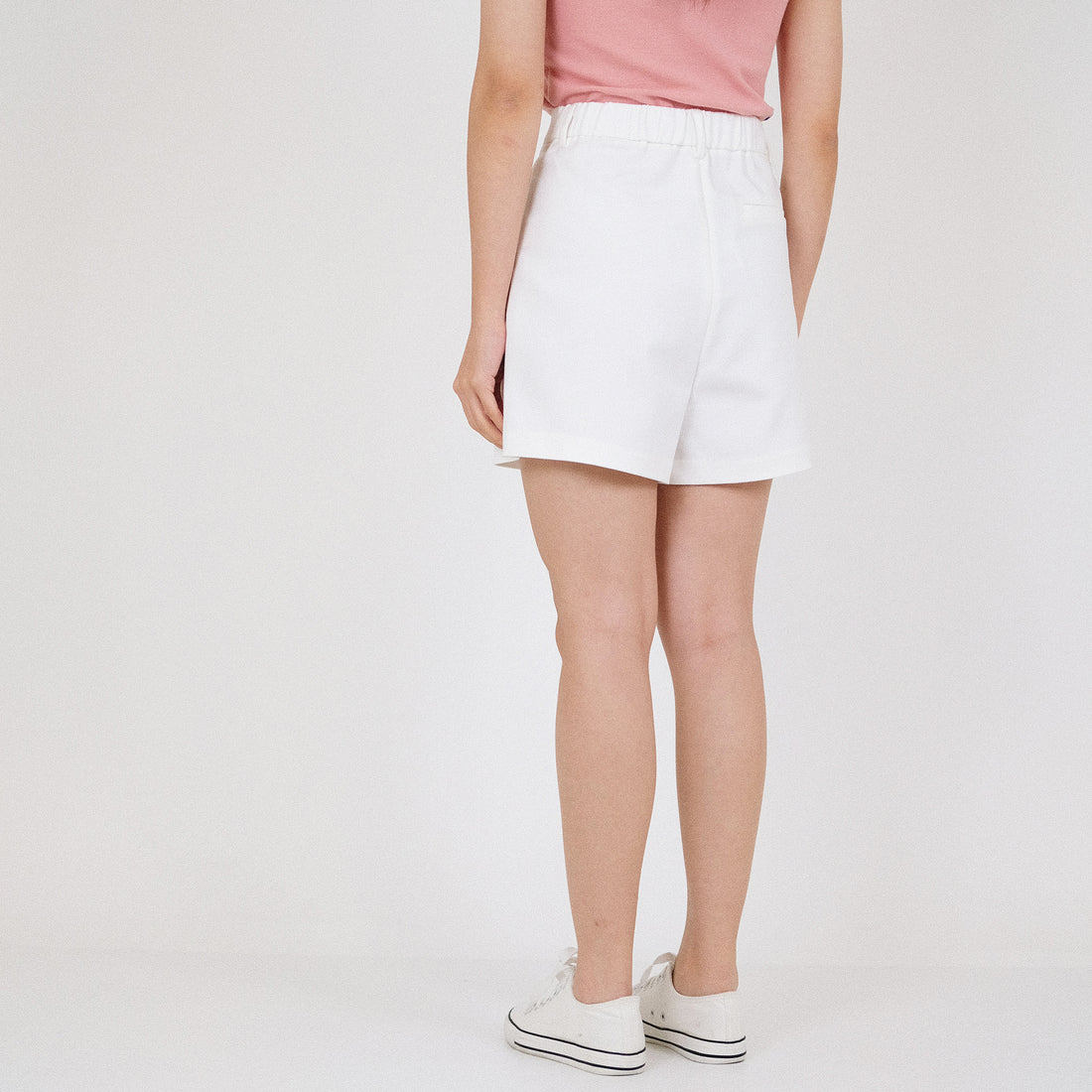 Women Elastic Waist Stretch Shorts - SW2211566