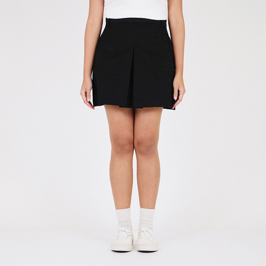 Women Pleated Skirt - Black - SW2301010B