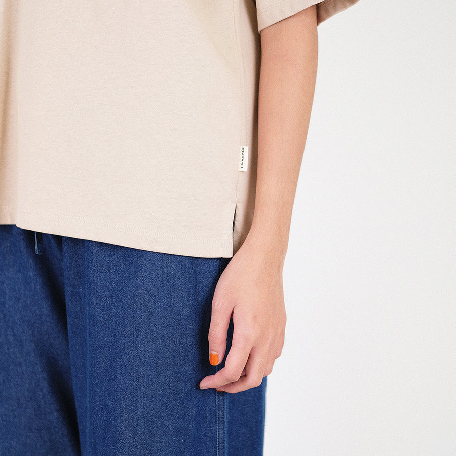 Women Essential Oversized Top - SW2302027