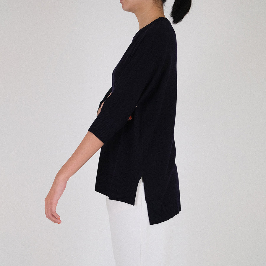 Women Batwing Sweater
 - Navy - SW2303043D